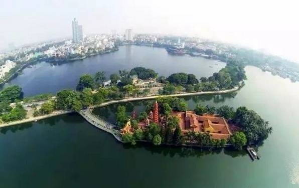 1507701333178453.jpg 河內西湖.jpg
