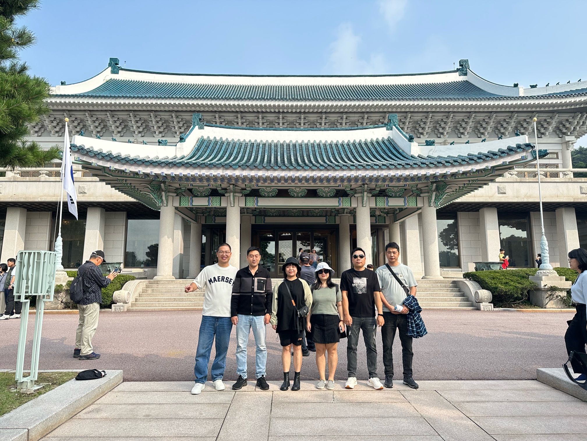 韓國(guó)雇傭制<div   id=